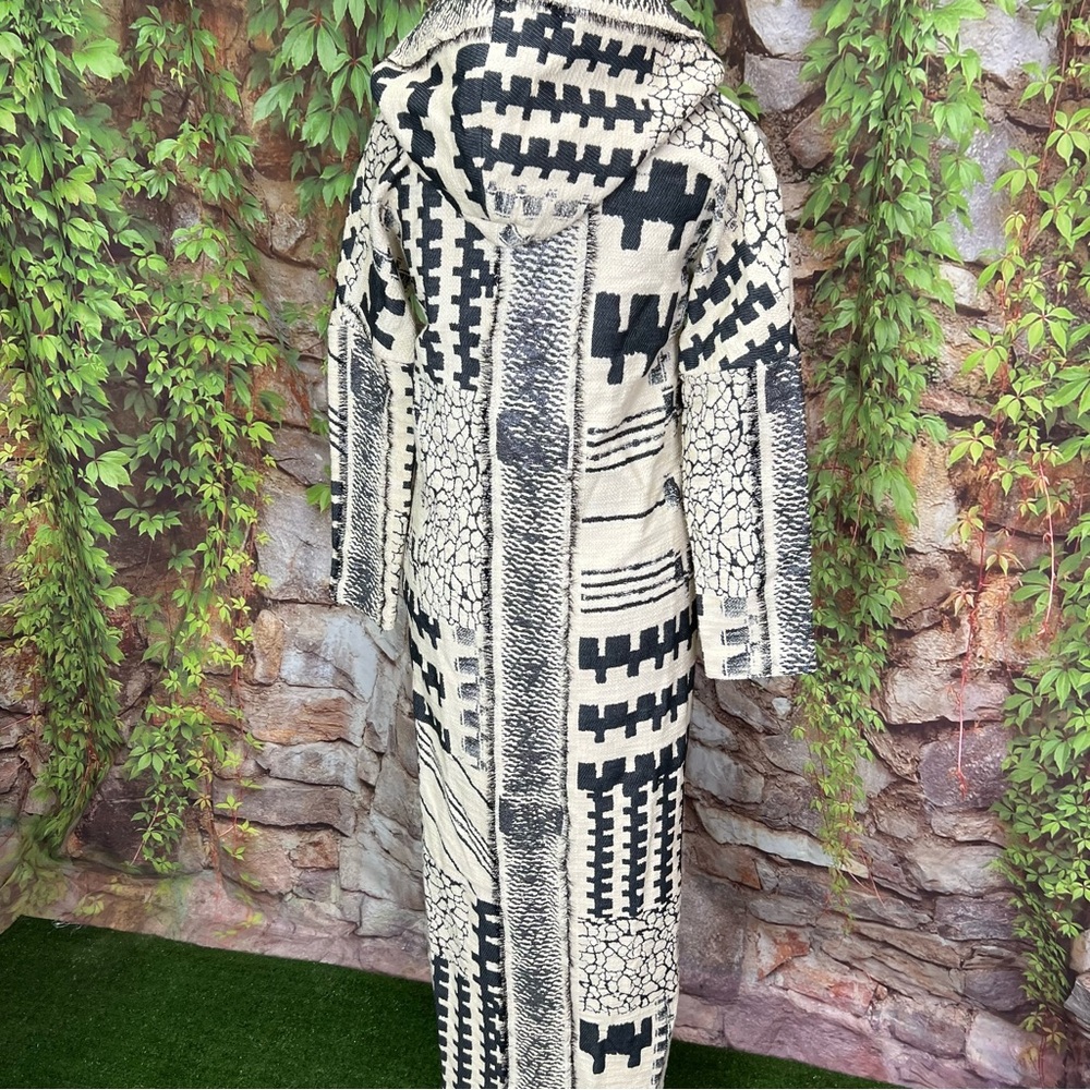 RARE MARIA CORNEJO FOR BARNEYS Cream and Black Aztec Print Long Line Cardigan, 0 - Picture 12 of 15